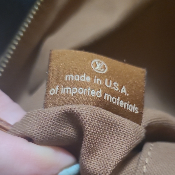 Louis Vuitton Dark Brown totally MM Monogram Shoulder Bag - Picture 10 of 11